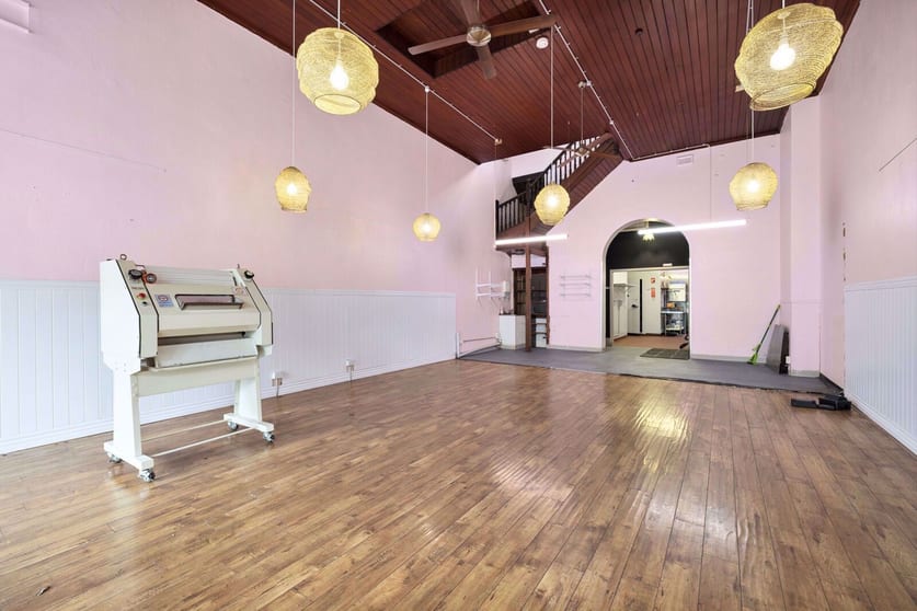 Click to view all images 223 Mair Street Ballarat Central VIC 3350 - Image 2