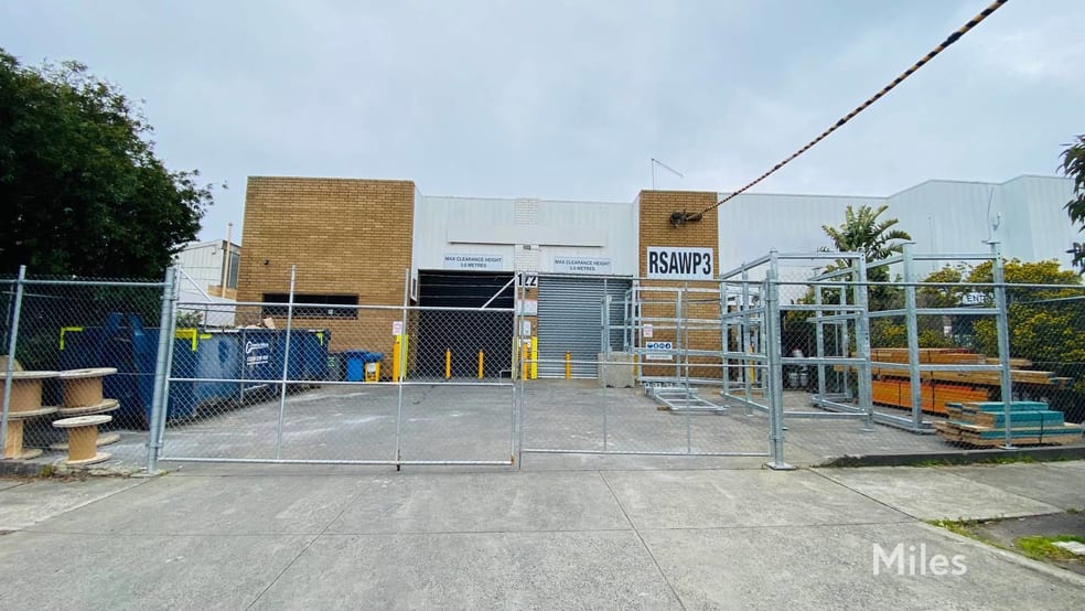 Click to view all images 122-124 Bamfield Road Heidelberg West VIC 3081 - Image 1