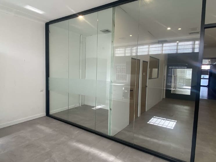 Click to view all images 303 Belmore Road Riverwood NSW 2210 - Image 3
