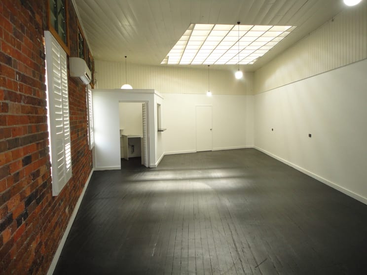 Click to view all images 12/126 Brisbane Street Ipswich QLD 4305 - Image 2