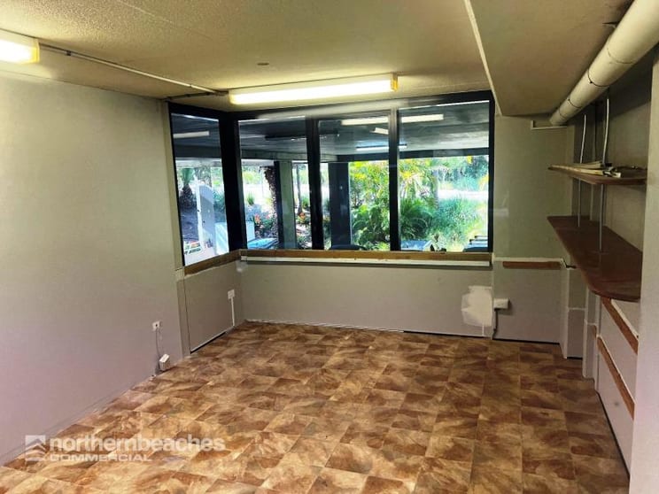 Click to view all images Warriewood NSW 2102 - Image 2