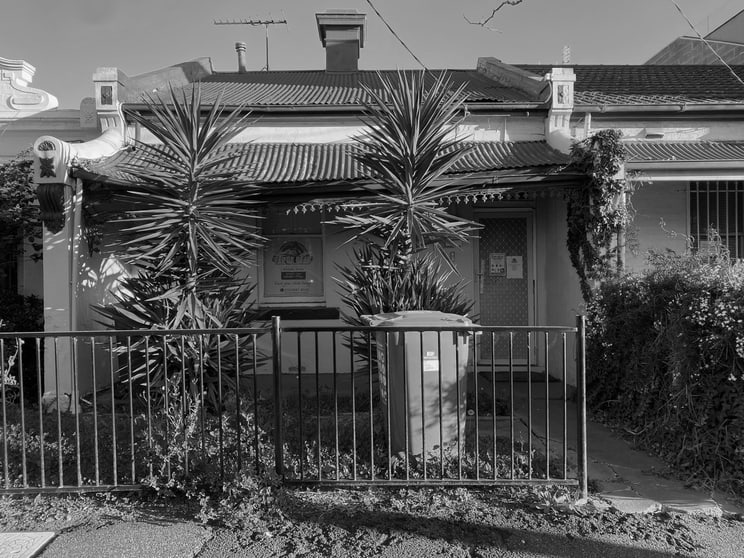 Click to view all images 117 Paisley Street Footscray VIC 3011 - Image 1