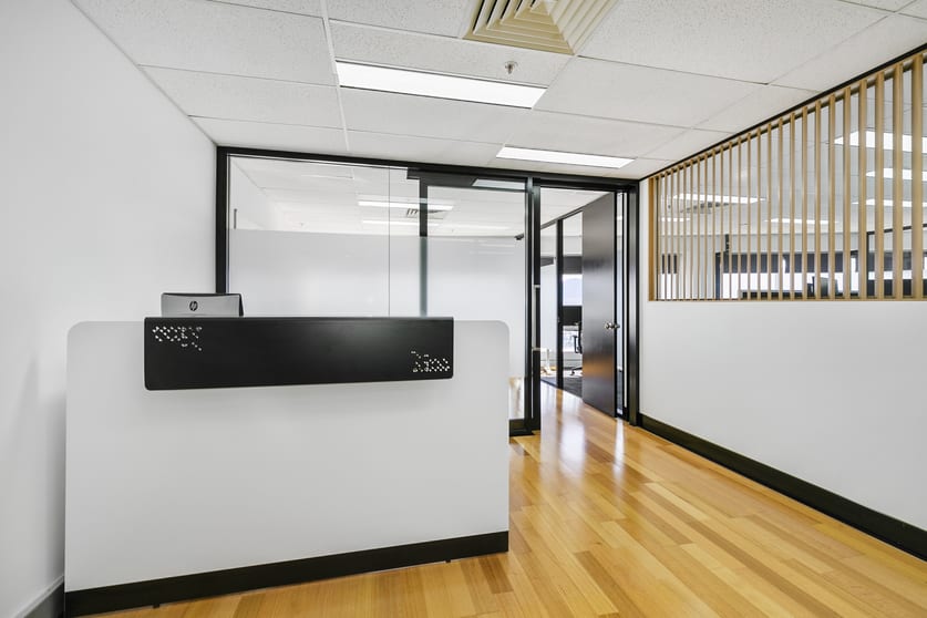 Click to view all images L15 (AV)/15 Lake Street Cairns City QLD 4870 - Image 1