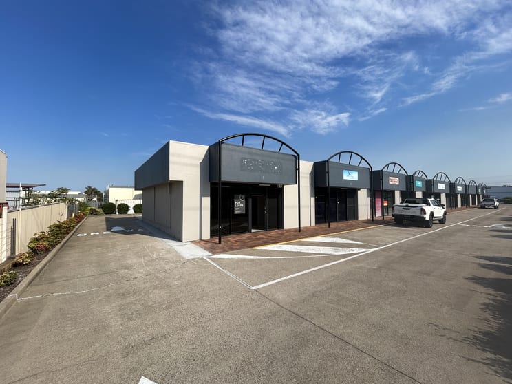 Click to view all images 1/12 Nissen Street Pialba QLD 4655 - Image 3