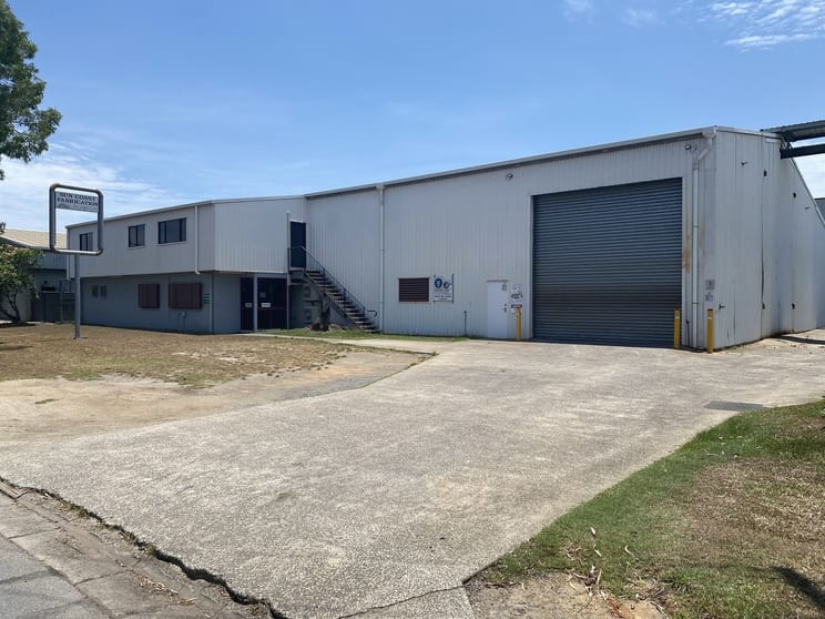 Click to view all images 9 Redden Street Portsmith QLD 4870 - Image 1
