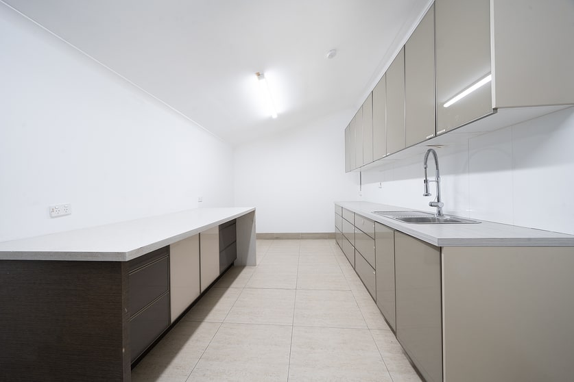 Click to view all images 40 Princes Highway Fairy Meadow NSW 2519 - Image 3