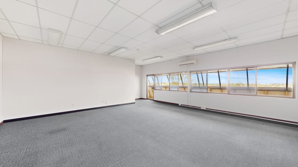 Click to view all images 2 Prindiville Drive Wangara WA 6065 - Image 3