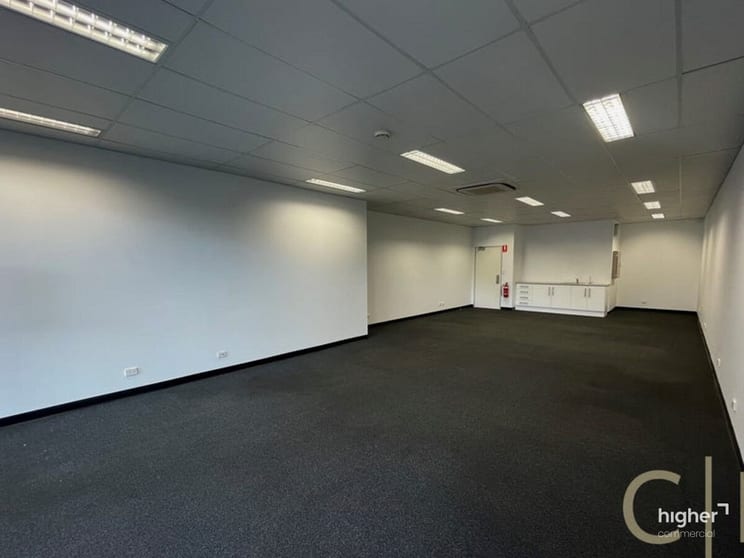 Click to view all images 1/151-153 Gilles Street Adelaide SA 5000 - Image 3