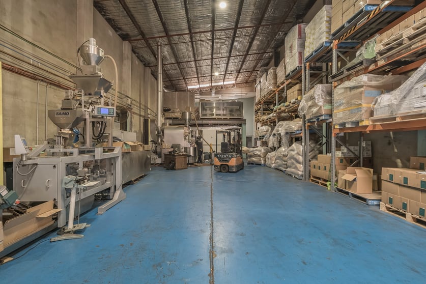 Click to view all images 46 Hutchinson Street St Peters NSW 2044 - Image 2