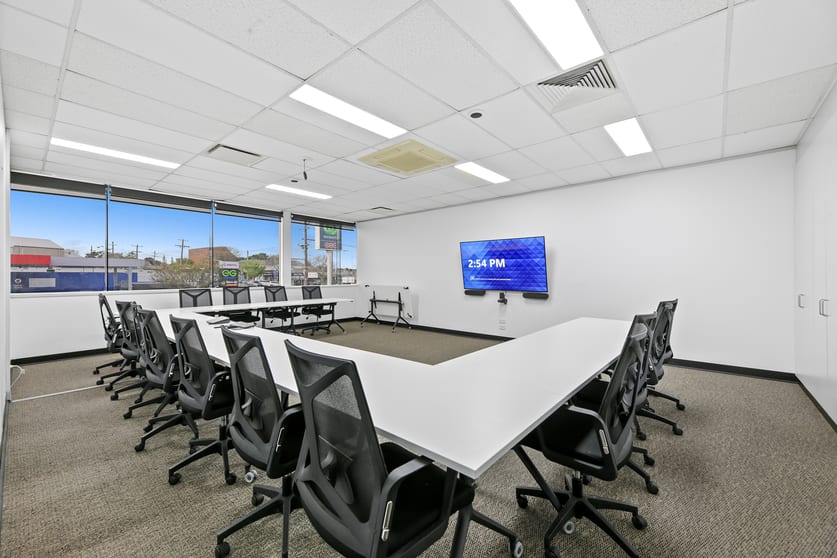 Click to view all images Level 1/45 Smith Street Warragul VIC 3820 - Image 2