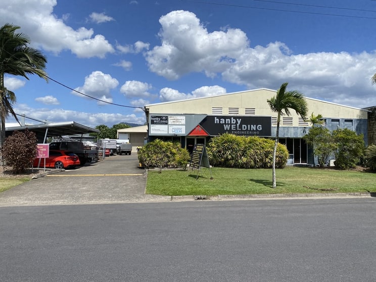 Click to view all images Shed 2/79 Fearnley Street Portsmith QLD 4870 - Image 1