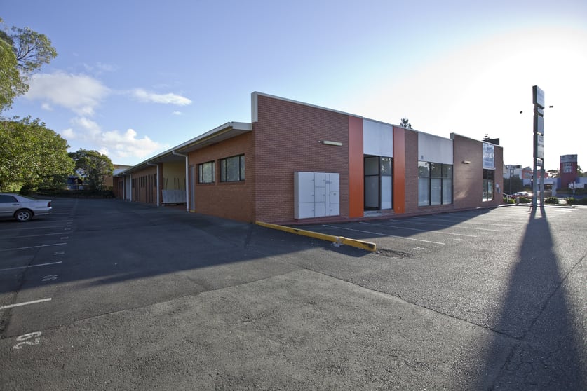 Click to view all images 424 Gympie Road Strathpine QLD 4500 - Image 1