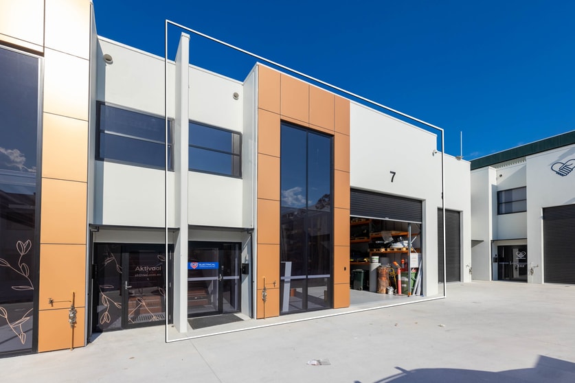 Click to view all images 7/90 Kortum Drive Burleigh Heads QLD 4220 - Image 1