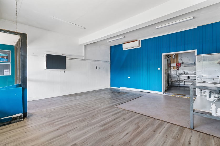 Click to view all images 37 High Street Hastings VIC 3915 - Image 3
