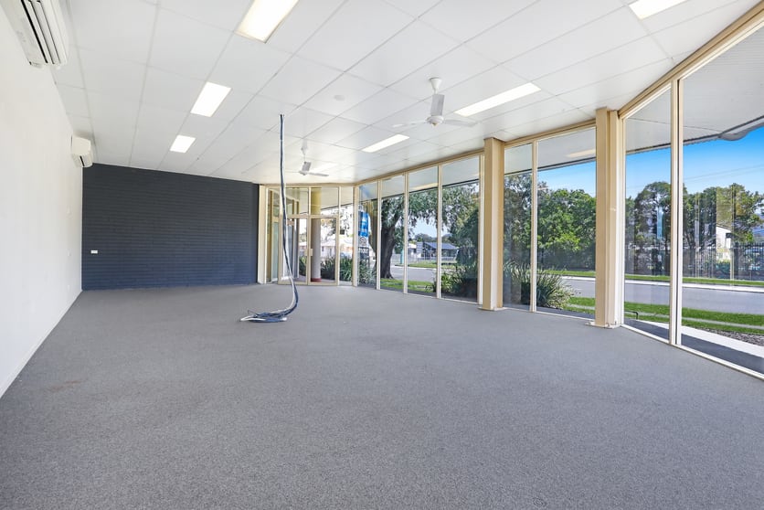 Click to view all images 3/29-35 Princes Highway Unanderra NSW 2526 - Image 3