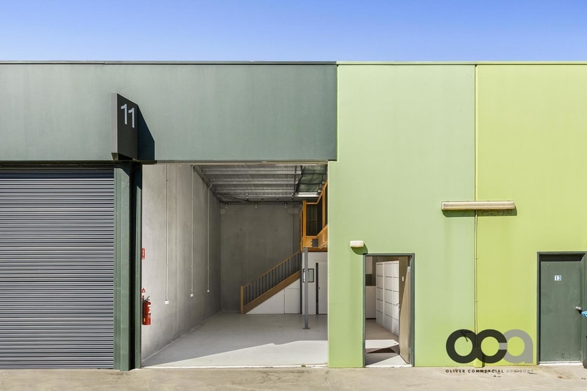 Click to view all images 11/9 Melaleuca Drive Cheltenham VIC 3192 - Image 1