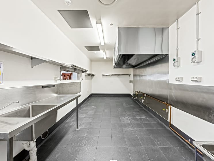 Click to view all images 13/64 Manning St South Brisbane QLD 4101 - Image 1