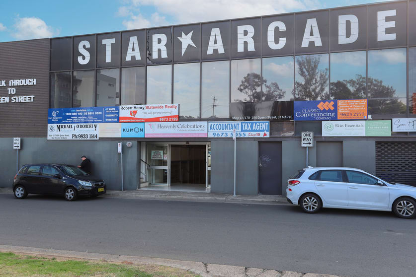 Click to view all images 2/178-186 Queen Street St Marys NSW 2760 - Image 3
