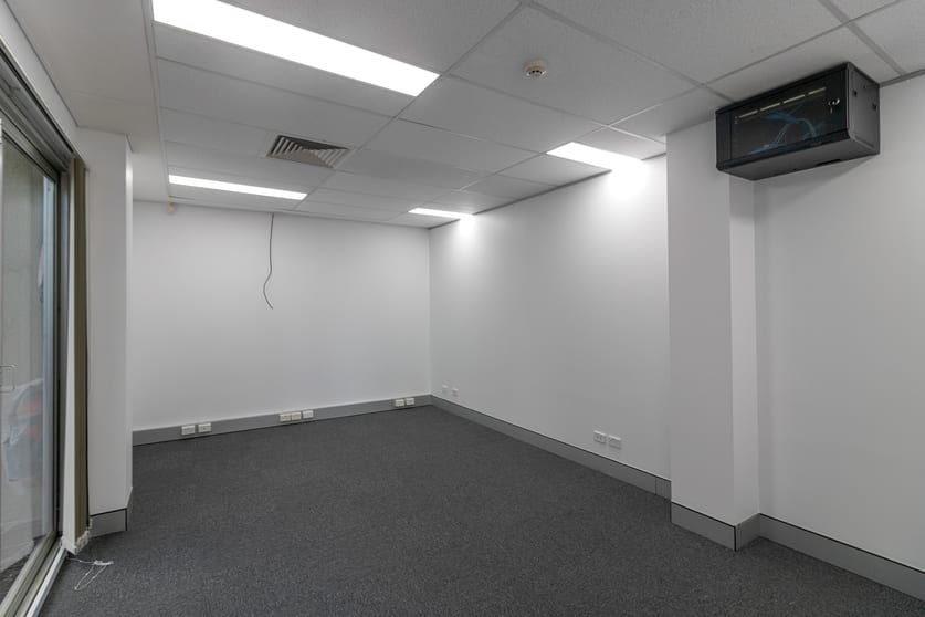 Click to view all images 502/24 Hunter Street Parramatta NSW 2150 - Image 2