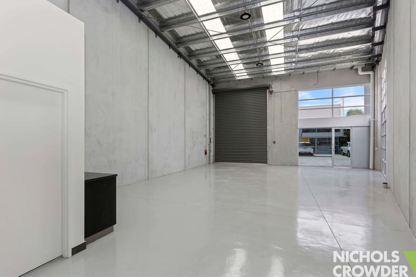 Click to view all images 7/47 Wangara Road Cheltenham VIC 3192 - Image 3