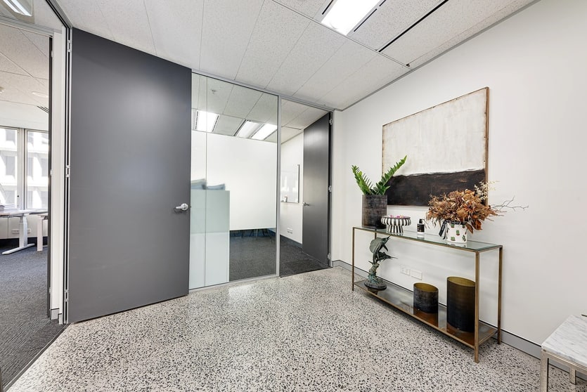 Click to view all images 901/28 Margaret Street Sydney NSW 2000 - Image 1