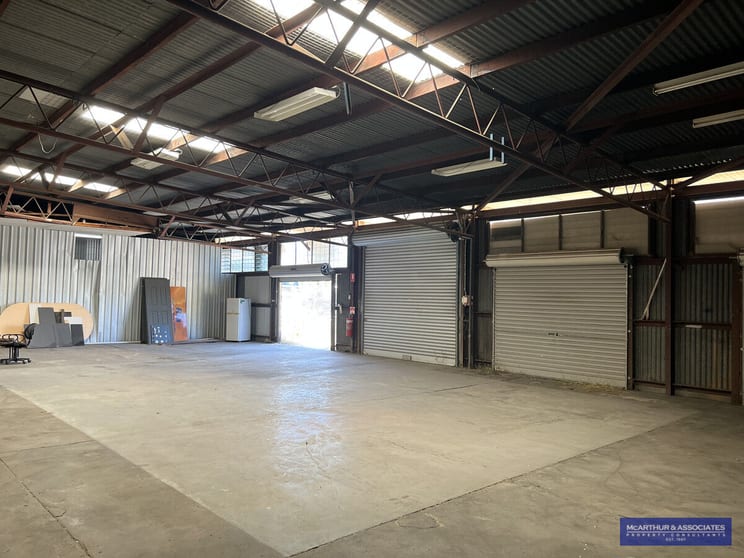 Click to view all images Berserker QLD 4701 - Image 1