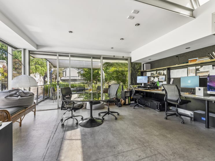 Click to view all images Suite 3/535 Crown Street Surry Hills NSW 2010 - Image 1