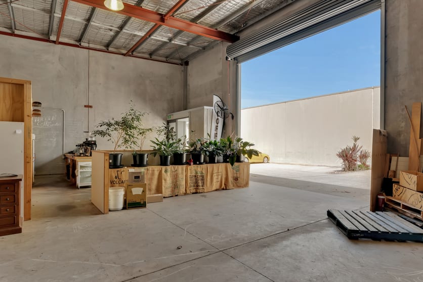 Click to view all images 2/15 Exeter Way Caloundra QLD 4551 - Image 1