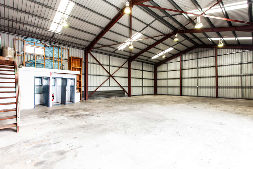 Click to view all images 13 Miall Way Albion Park Rail NSW 2527 - Image 3