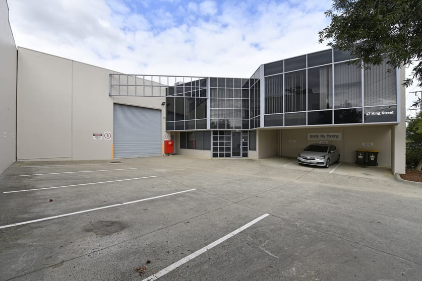 Click to view all images 17 King Street Nunawading VIC 3131 - Image 1