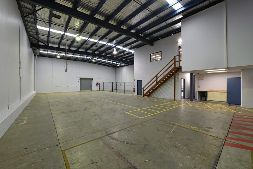 Click to view all images 17 King Street Nunawading VIC 3131 - Image 2