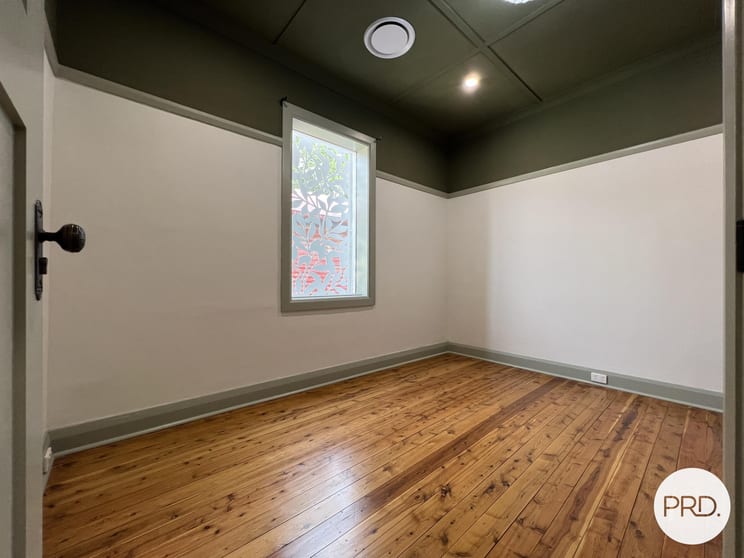 6/12 Gibraltar Street Bungendore NSW 2621 - Image 2
