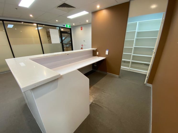 Click to view all images 4/25-29 Hunter St Hornsby NSW 2077 - Image 3