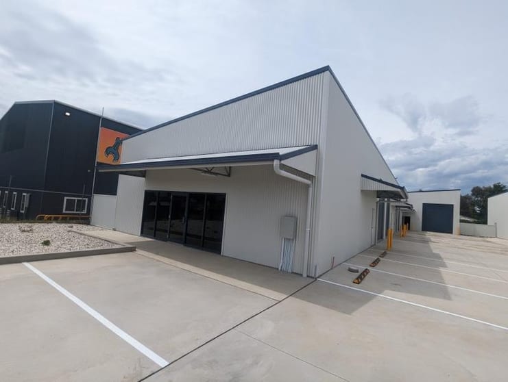 Click to view all images Unit 5/2 Atlas Place Orange NSW 2800 - Image 1