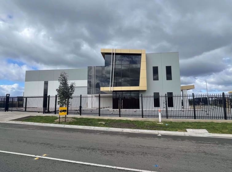 Click to view all images 89 Trafalgar Road Epping VIC 3076 - Image 1