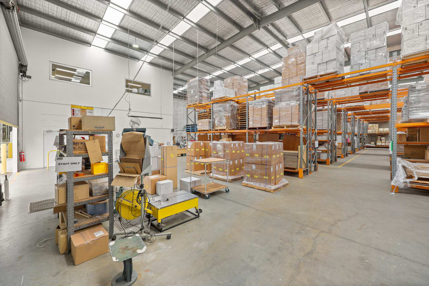 Click to view all images 22 Viewtech Place Rowville VIC 3178 - Image 2