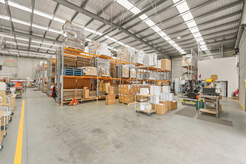 Click to view all images 22 Viewtech Place Rowville VIC 3178 - Image 3