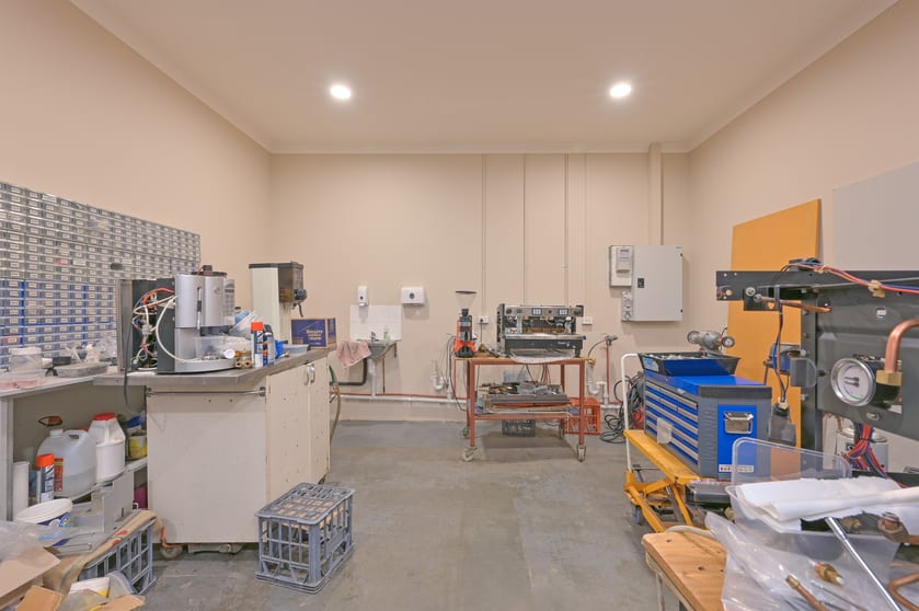 Click to view all images 2/516 Alexander Drive Malaga WA 6090 - Image 3