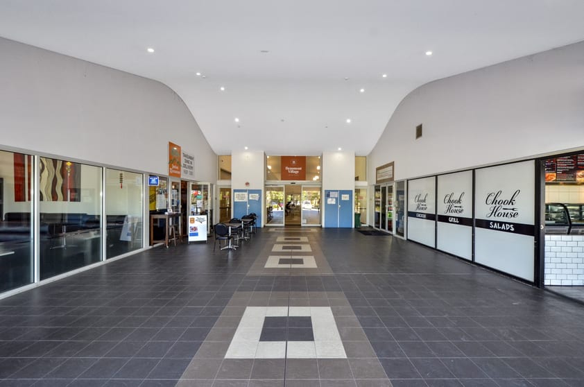 Click to view all images Common/70 The Parkway Beaumont Hills NSW 2155 - Image 3