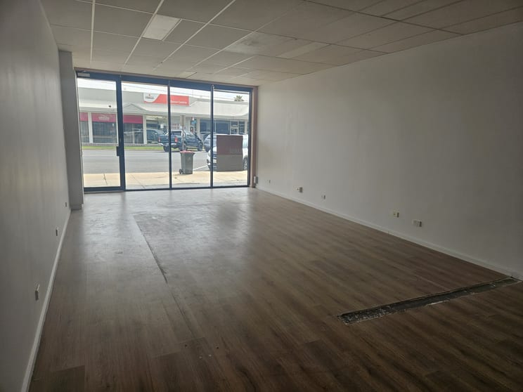 Click to view all images 167 Eighth Street Mildura VIC 3500 - Image 2