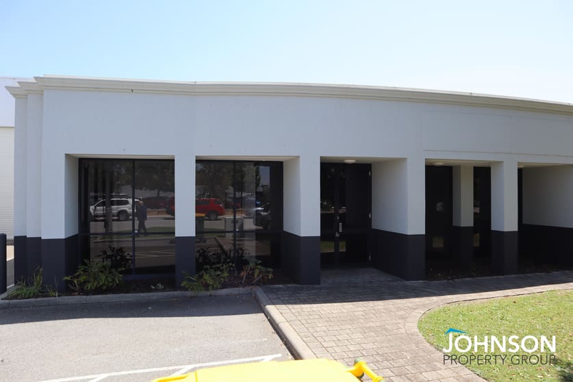 Click to view all images 15A Wheeler Street Belmont WA 6104 - Image 1