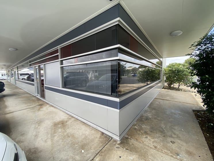 Click to view all images 6/135-141 Martyn Street Parramatta Park QLD 4870 - Image 2