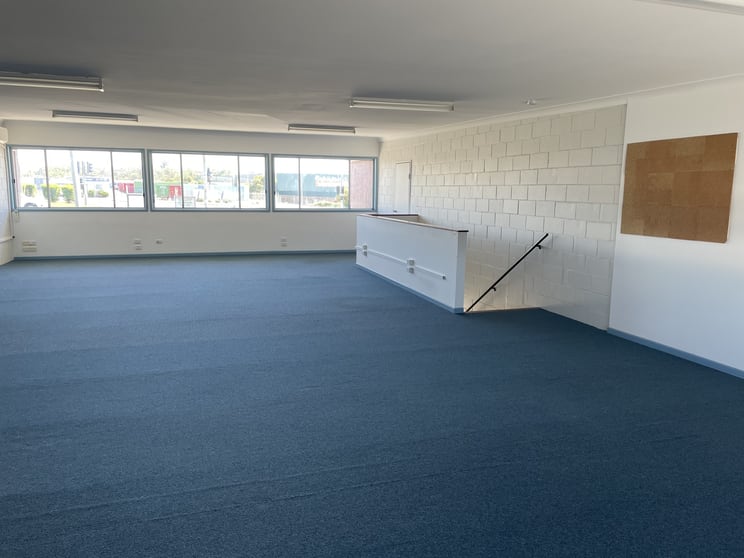 3/215 Brisbane Road Biggera Waters QLD 4216 - Image 3