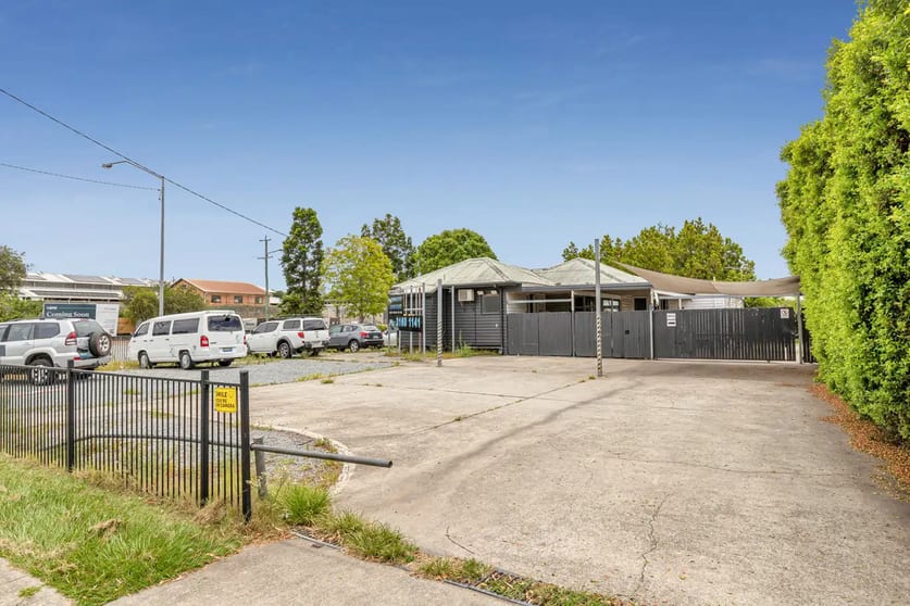 Click to view all images 166 Toombul Road Northgate QLD 4013 - Image 1