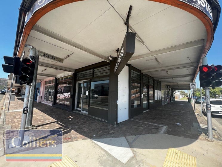 Click to view all images 2/122 Charters Towers Road Hermit Park QLD 4812 - Image 1