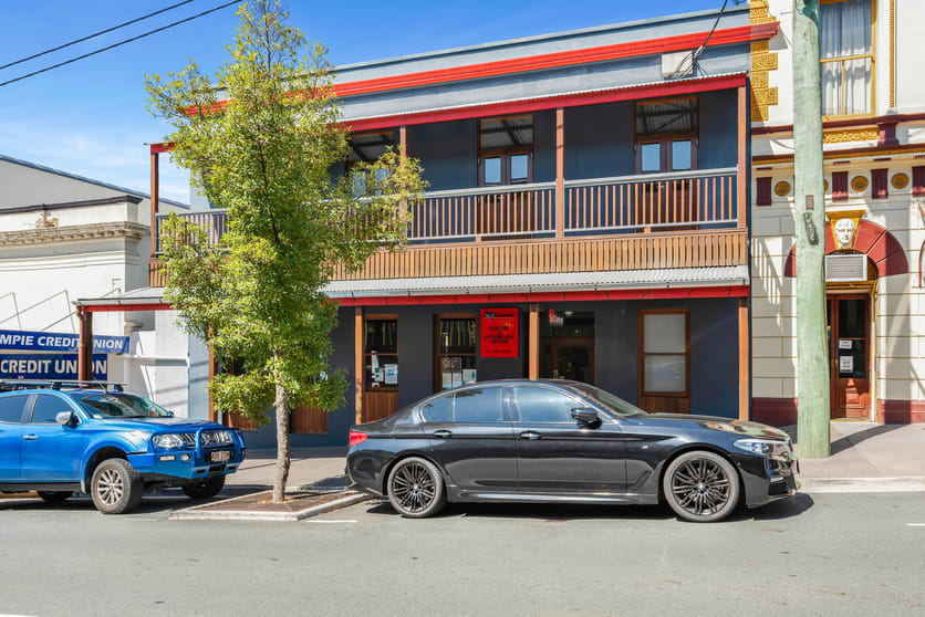 Click to view all images 214 Mary Street Gympie QLD 4570 - Image 1