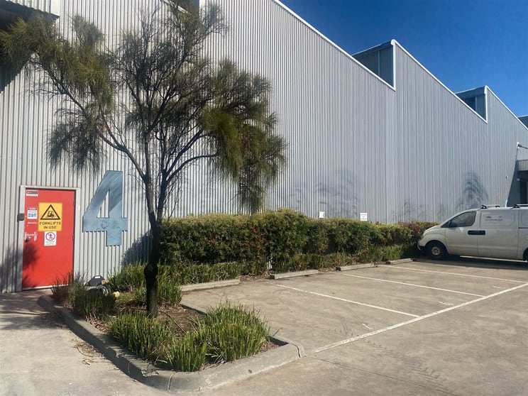 Click to view all images 134 Hall Street Spotswood VIC 3015 - Image 3
