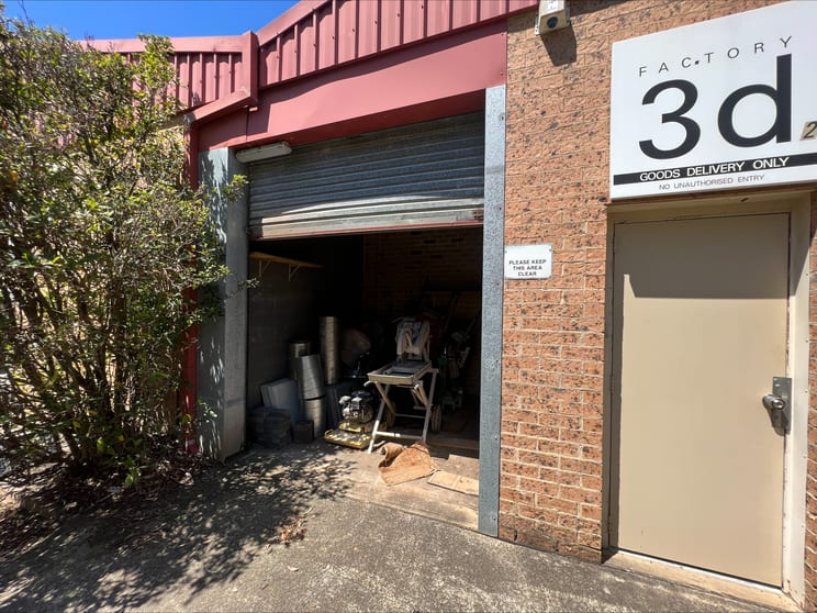 Click to view all images 3D3/106 Old Pittwater Road Brookvale NSW 2100 - Image 3