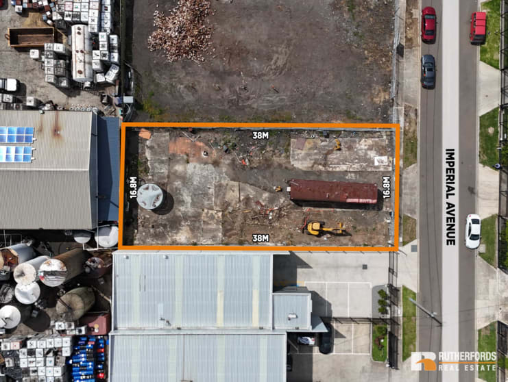 Click to view all images 73 Imperial Avenue Sunshine North VIC 3020 - Image 1