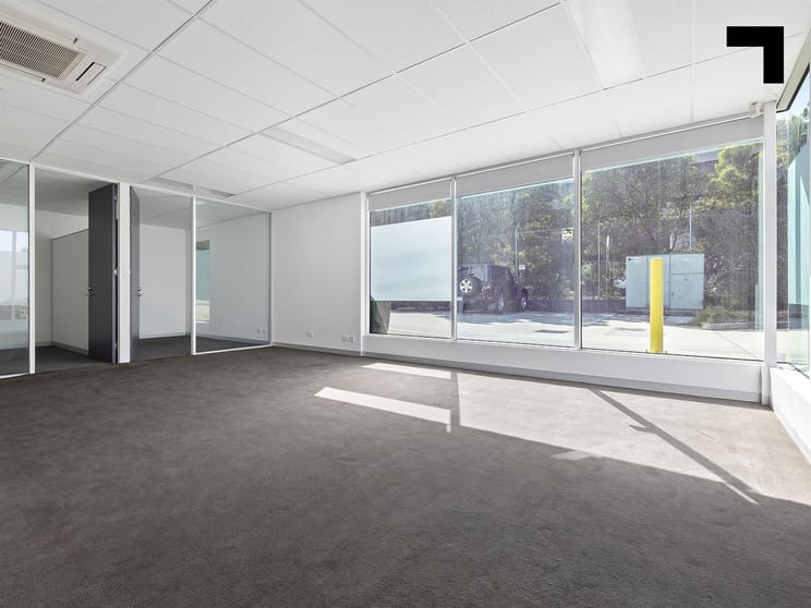Click to view all images 57 Stubbs Street Kensington VIC 3031 - Image 2